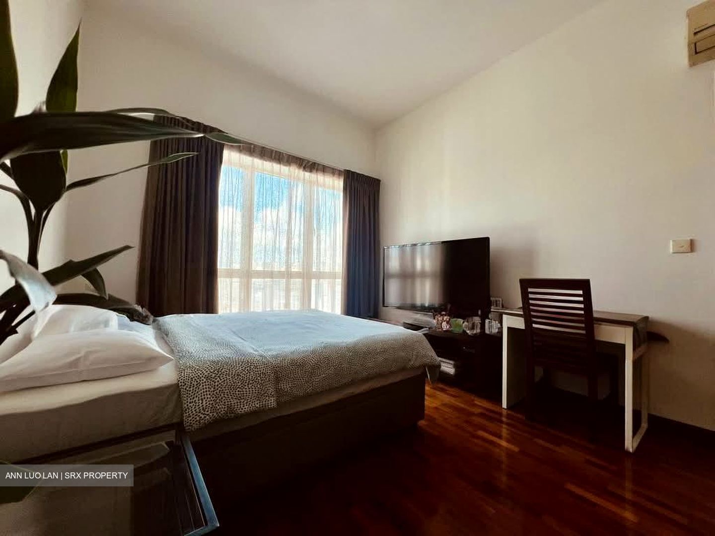 Burlington Square (D7), Apartment #585018541